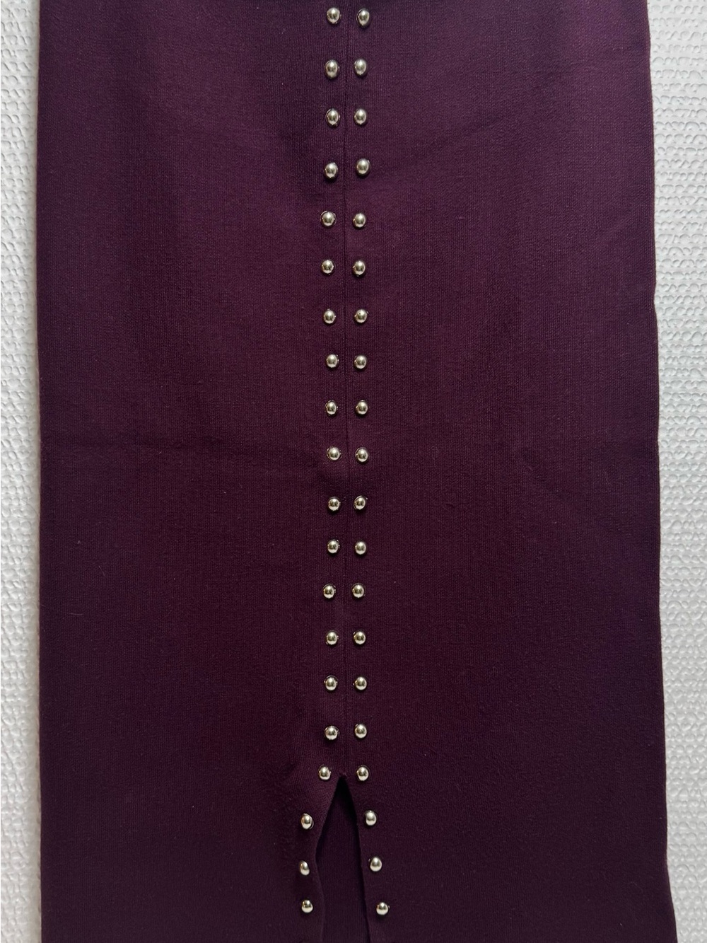 Vila Milano pencil deep burgundy knit midi skirt with silver details middle M